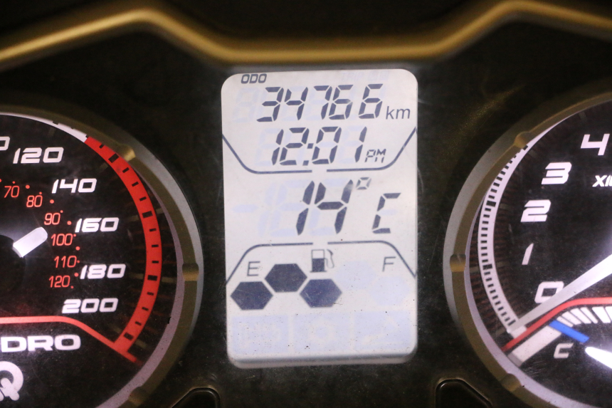 photo de SILNIK QUADRO 4 4D 350 (2015 - 2018) - Zoom stanu zużycia