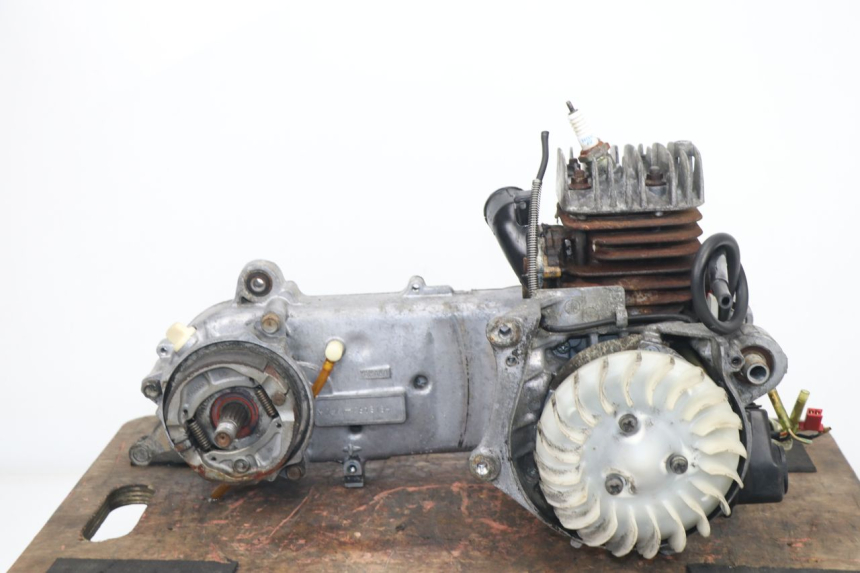 photo de SILNIK MBK ACTIVE 80 (1991 - 1995) - Widok z bliska
