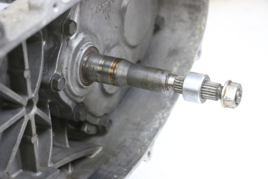 photo de SILNIK ADIVA AD3 300 (2014 - 2020) - Alternatywny kąt