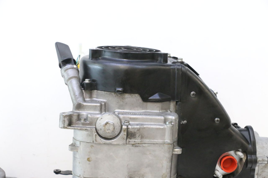 photo de SILNIK KYMCO AGILITY CITY 16P 125 (2015 - 2024) - Widok profilu