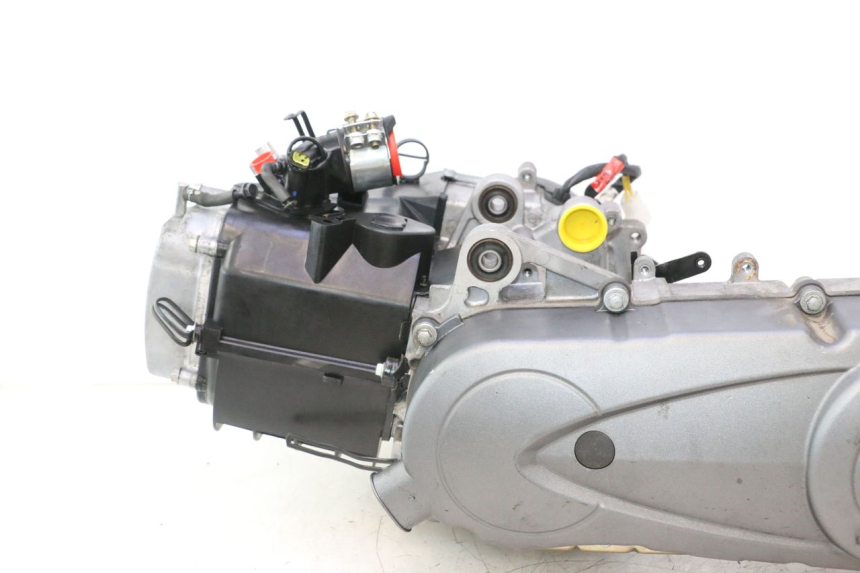 photo de SILNIK KYMCO AGILITY CITY 16P 125 (2015 - 2024) - Widok ogólny