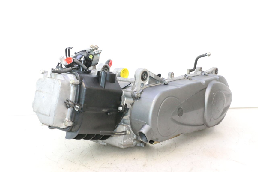 photo de SILNIK KYMCO AGILITY CITY 16P 125 (2015 - 2024) - Punkty mocowania