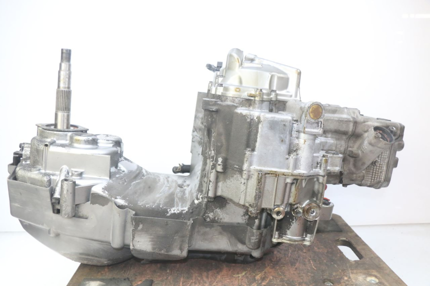 photo de SILNIK SUZUKI AN BURGMAN 400 (2006 - 2010) - Inny kąt widzenia