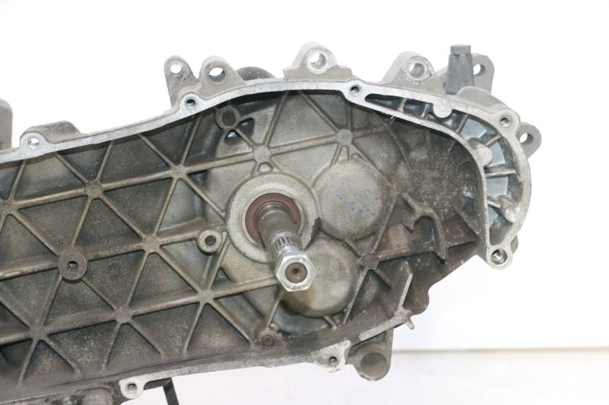 photo de SILNIK APRILIA ATLANTIC S 125 (2010 - 2013) - Inny kąt widzenia