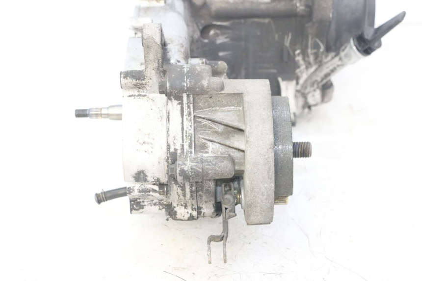 photo de SILNIK TNT MOTOR BOSTON 4T 50 (2018 - 2025) - Zbliżenie komponentów