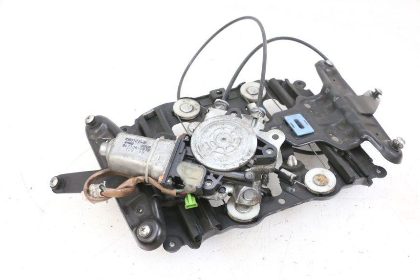 photo de SILNIK BULLE SUZUKI BURGMAN 650 (2013 - 2020) - Szczegół części