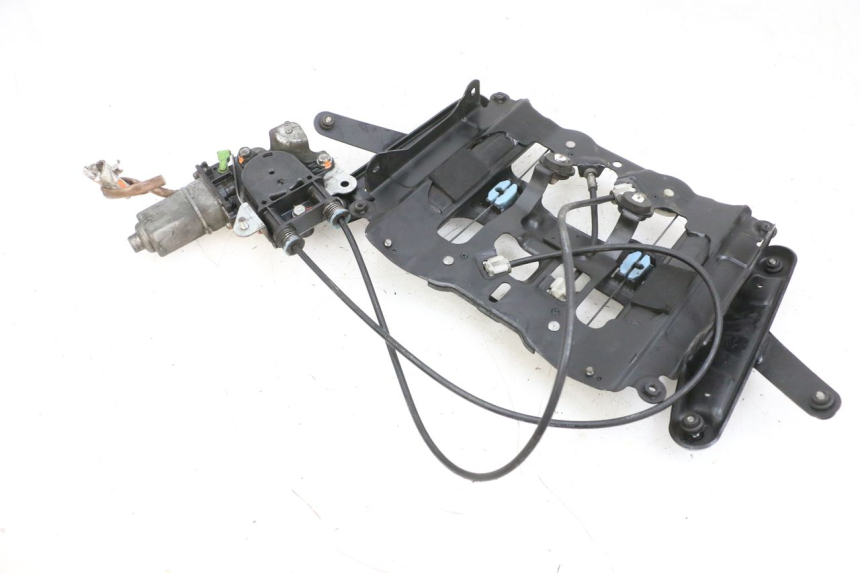 photo de SILNIK BULLE SUZUKI BURGMAN 650 (2013 - 2020) - Zoom stanu zużycia