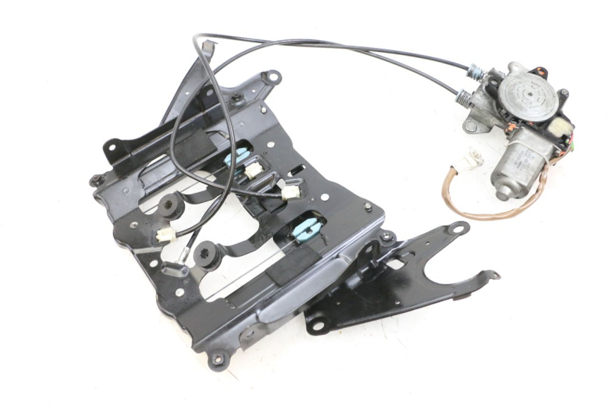 photo de SILNIK BULLE SUZUKI BURGMAN EXECUTIVE ABS 650 (2006 - 2012) - Oznaczenia i referencje