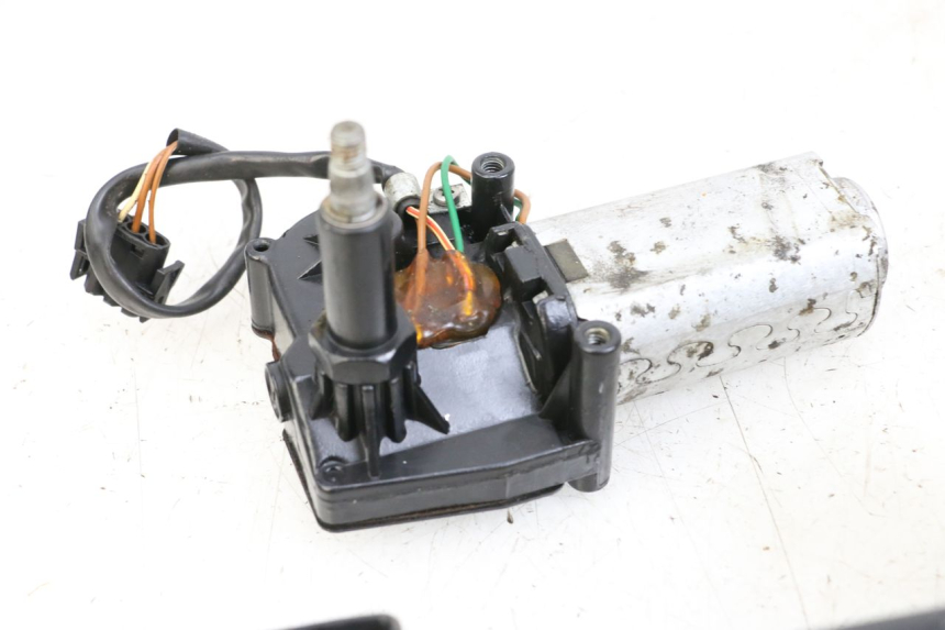 photo de SILNIK BULLE BMW C1 125 (2000 - 2003) - Punkty mocowania