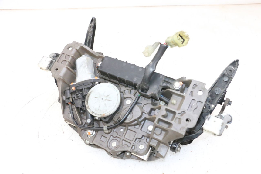 photo de SILNIK BULLE YAMAHA FJR ABS 1300 (2006 - 2012) - Punkty mocowania