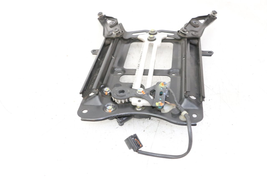 photo de SILNIK BULLE HONDA FORZA 125 (2021 - 2025) - Oznaczenia i referencje