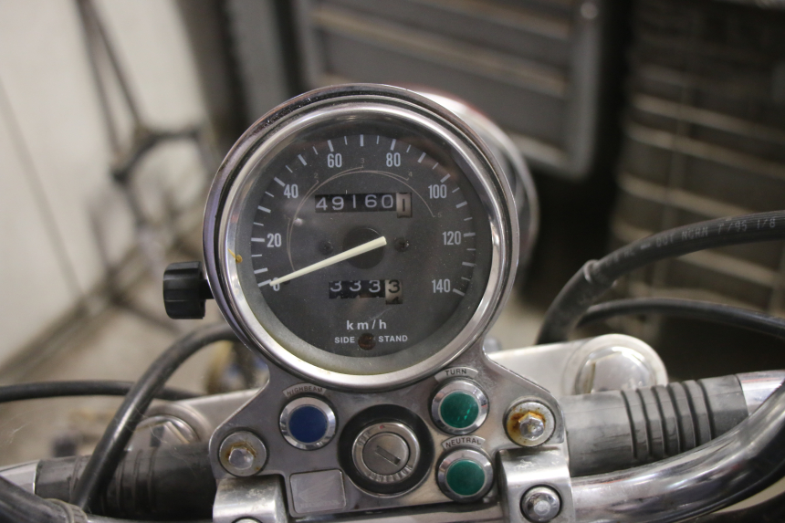 photo de SILNIK HONDA CA REBEL 125 (1995 - 2001) - Struktura - zbliżenie