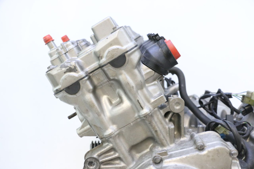 photo de SILNIK HONDA CB F HORNET 600 (2005 - 2006) - Szczegóły charakterystyczne