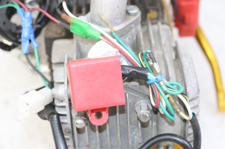 photo de SILNIK CCR DIRT BIKE 110 - Stan powierzchni