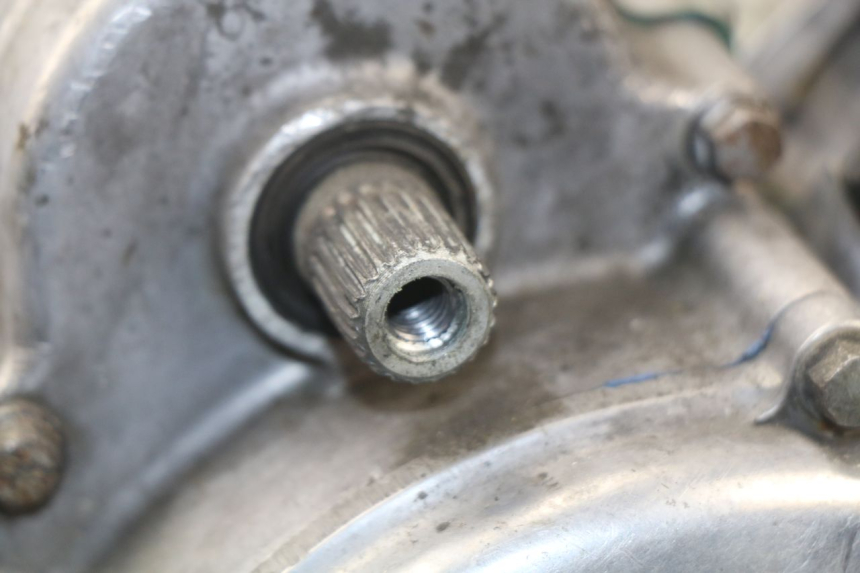 photo de SILNIK HONDA CR 125 (2000 - 2001) - Zbliżenie komponentów