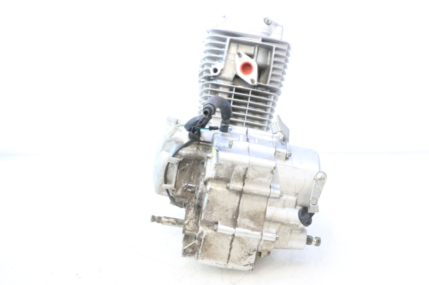 photo de SILNIK HONDA CRF CR-F 125 (2020 - 2021) - Struktura - zbliżenie