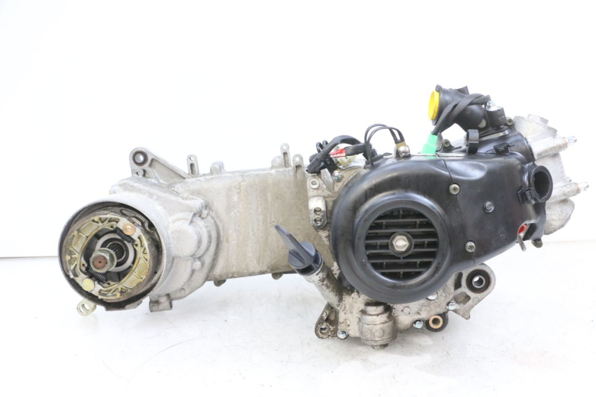 photo de SILNIK SYM CROX 4T 50 (2016 - 2023) - Widok z bliska