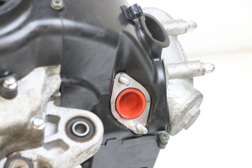 photo de SILNIK SYM CROX 4T 50 (2016 - 2023) - Zoom stanu zużycia