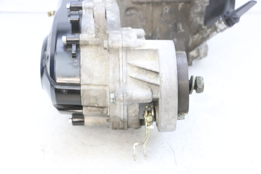 photo de SILNIK SYM CROX 4T 50 (2016 - 2023) - Stan powierzchni