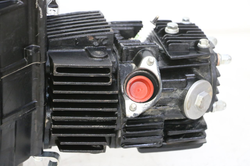 photo de SILNIK LONCIN DIRT BIKE 125 - Punkty mocowania