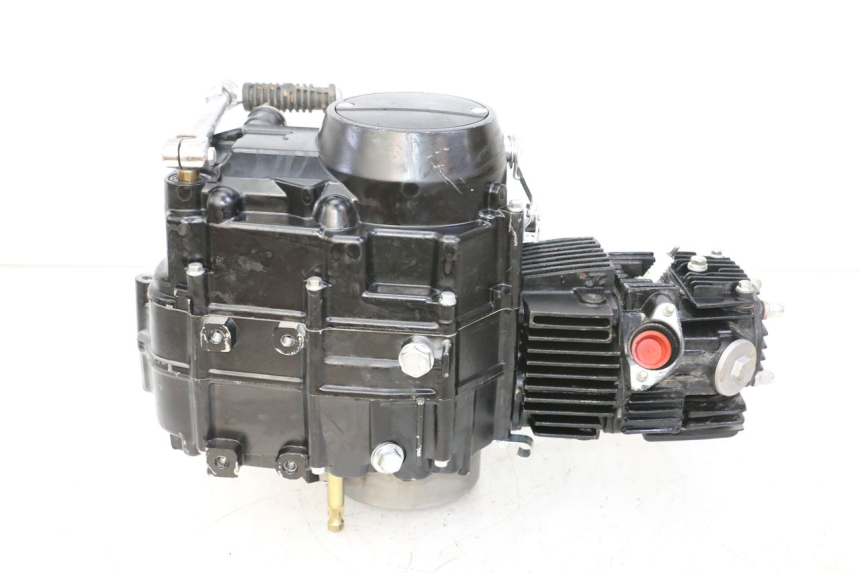 photo de SILNIK LONCIN DIRT BIKE 125 - Stan powierzchni