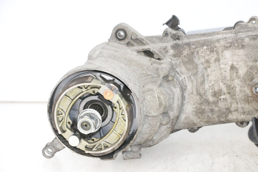 photo de SILNIK PEUGEOT DJANGO 4T 50 (2014 - 2019) - Zbliżenie komponentów