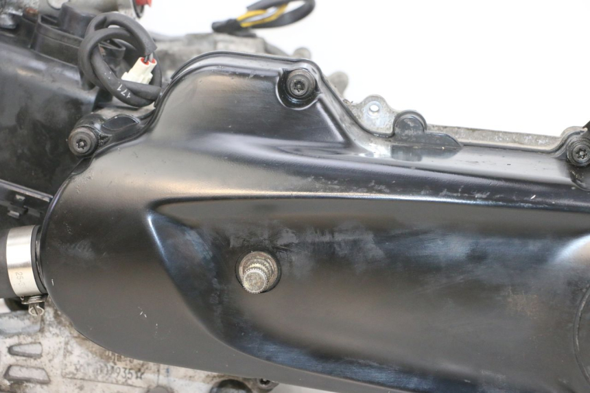 photo de SILNIK PEUGEOT DJANGO 4T 50 (2014 - 2019) - Alternatywny kąt