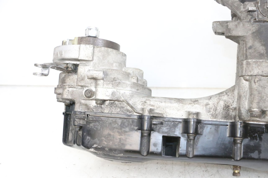 photo de SILNIK PEUGEOT DJANGO 4T 50 (2014 - 2019) - Inny kąt widzenia