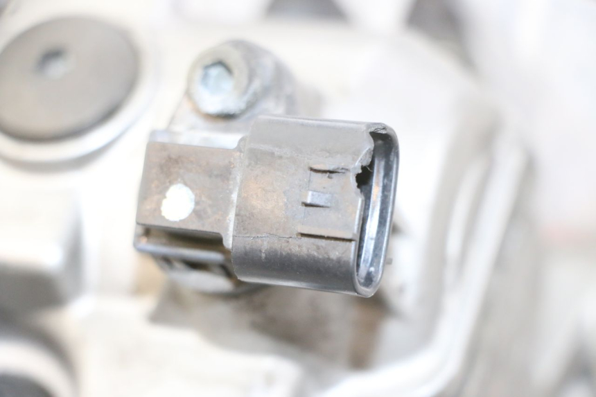 photo de SILNIK SUZUKI DL V STROM 1000 (2002 - 2007) - Szczegół części