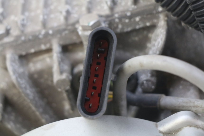 photo de SILNIK PEUGEOT E-VIVACITY 1 (2012 - 2018) - Oznaczenia i referencje