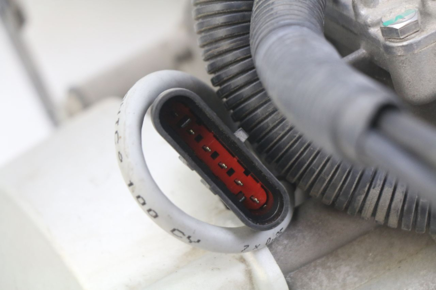 photo de SILNIK PEUGEOT E-VIVACITY 1 (2012 - 2018) - Szczegóły charakterystyczne