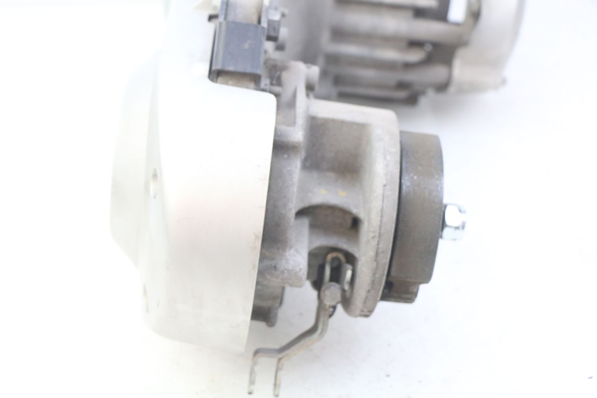 photo de SILNIK PEUGEOT E-VIVACITY 1 (2012 - 2018) - Stan powierzchni