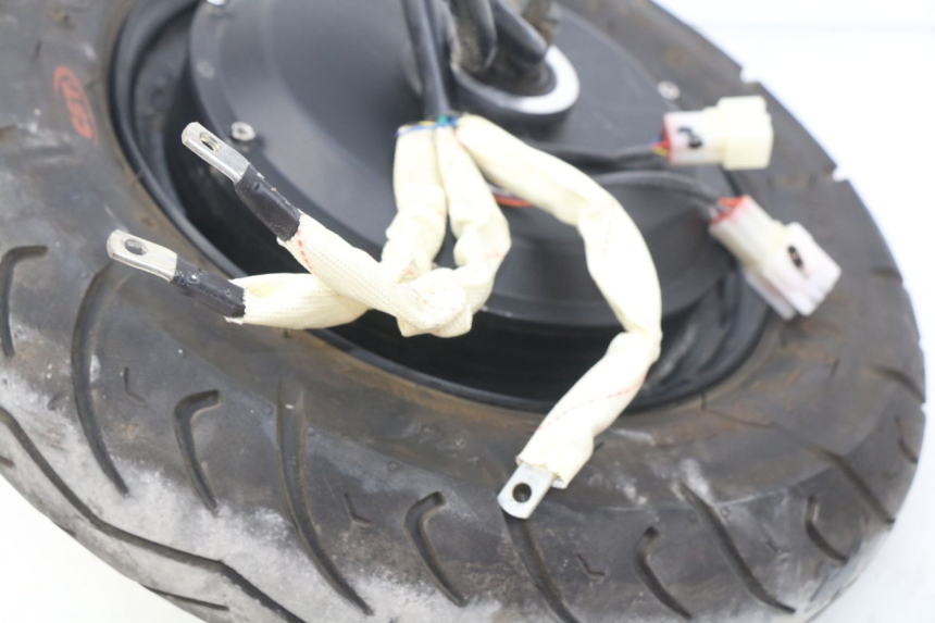 photo de SILNIK EFUN E2GO 1 (2017 - 2021) - Inny kąt widzenia