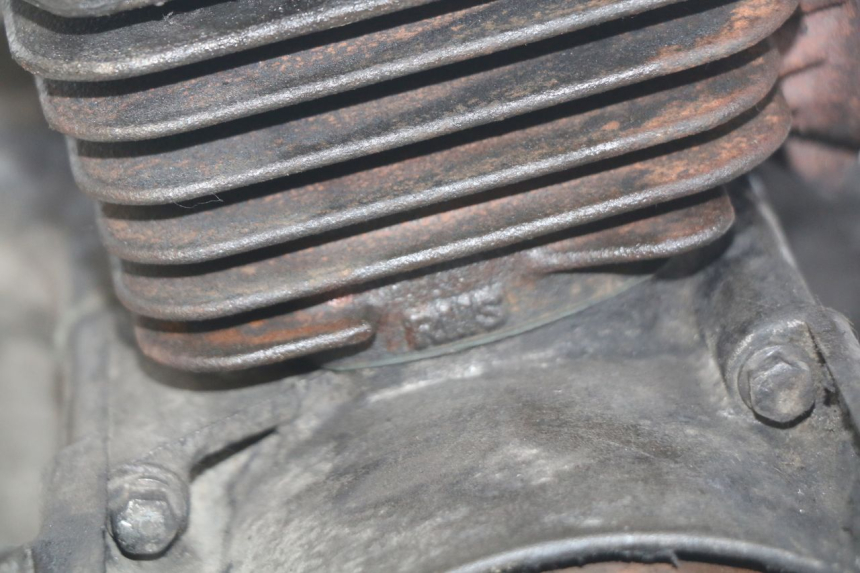 photo de SILNIK PEUGEOT ELYSTAR 50 (2002 - 2014) - Oznaczenia i referencje