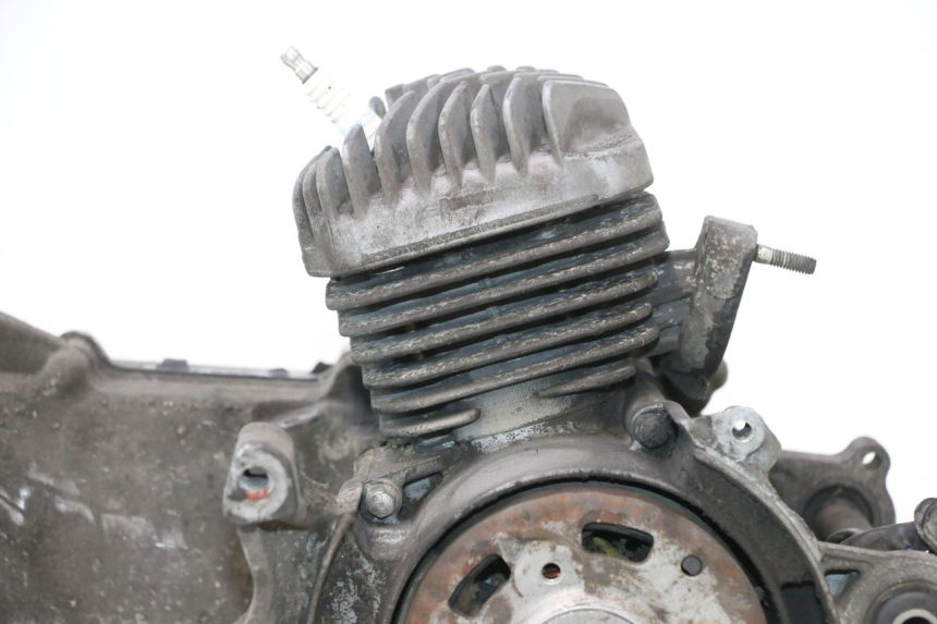 photo de SILNIK PEUGEOT ELYSTAR 50 (2002 - 2014) - Widok produktu