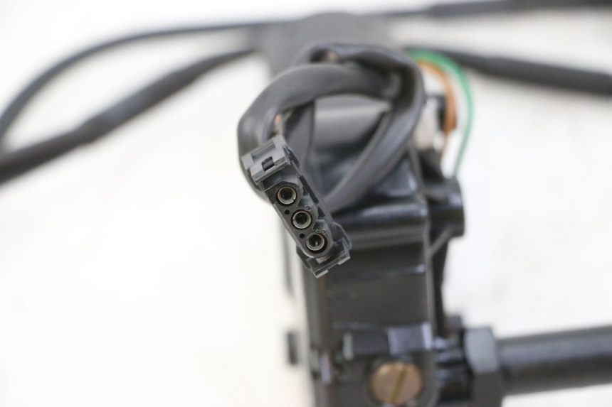 photo de SILNIK WYCIERACZKI BMW C1 125 (2000 - 2003) - Zbliżenie techniczne