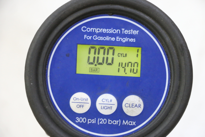 photo de SILNIK HONDA FES S-WING SWING ABS 125 (2007 - 2015) - Szczegół części