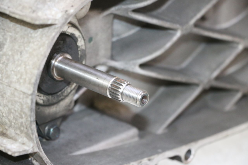 photo de SILNIK HONDA FES S-WING SWING ABS 125 (2007 - 2015) - Szczegół części