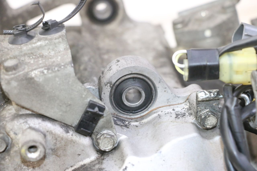 photo de SILNIK HONDA FES S-WING SWING ABS 125 (2007 - 2015) - Część sprawdzona