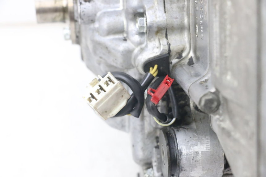 photo de SILNIK HONDA FJS SILVERWING SILVER WING 600 (2001 - 2010) - Inny kąt widzenia