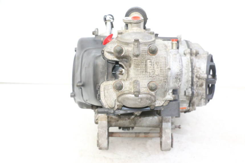 photo de SILNIK MBK FLAME X 125 (2007 - 2016) - Zbliżenie komponentów