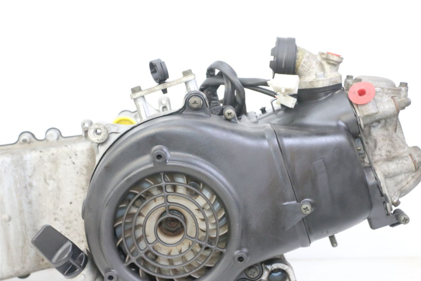 photo de SILNIK MBK FLAME X 125 (2007 - 2016) - Stan powierzchni