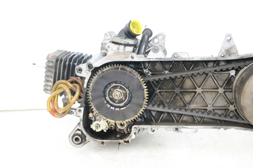 photo de SILNIK PIAGGIO FLY 2T 50 (2004 - 2017) - Szczegóły charakterystyczne