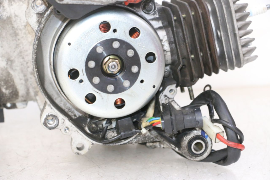 photo de SILNIK PIAGGIO FLY 2T 50 (2004 - 2017) - Widok produktu