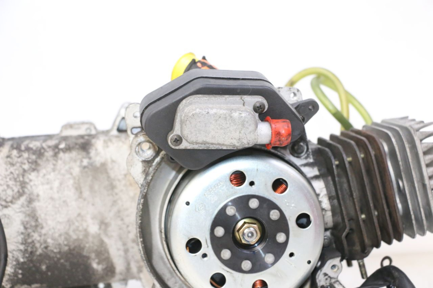 photo de SILNIK PIAGGIO FLY 2T 50 (2004 - 2017) - Oznaczenia i referencje