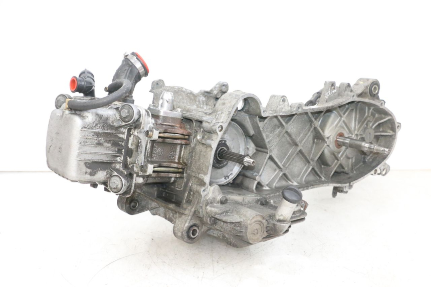 photo de SILNIK PIAGGIO FLY 4T 50 (2013 - 2017) - Kontrola wizualna