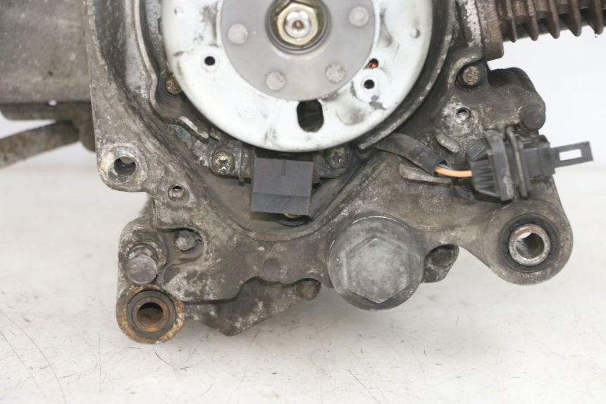 photo de SILNIK PIAGGIO FLY 4T 50 (2013 - 2017) - Szczegół części