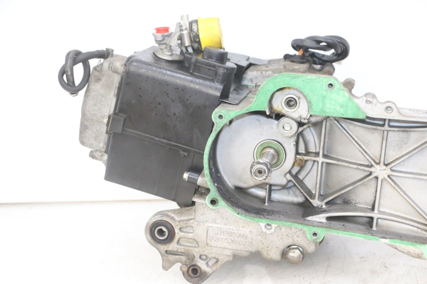 photo de SILNIK VENESI FLY RETRO 4T 50 (2020 - 2025) - Kontrola wizualna