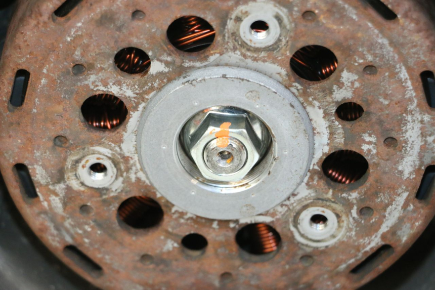 photo de SILNIK HONDA FORZA 125 (2021 - 2025) - Oznaczenia i referencje