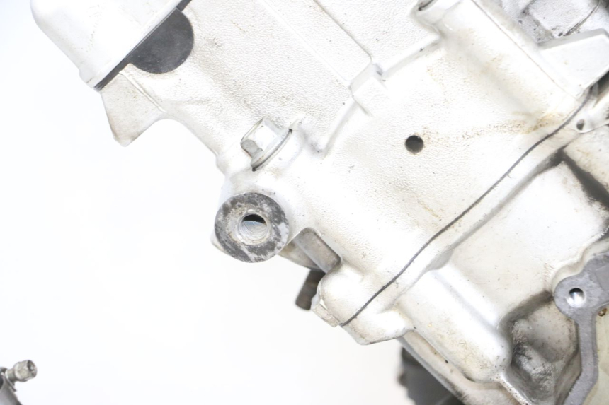 photo de SILNIK YAMAHA FZ6 N FAZER 600 (2004 - 2006) - Stan powierzchni